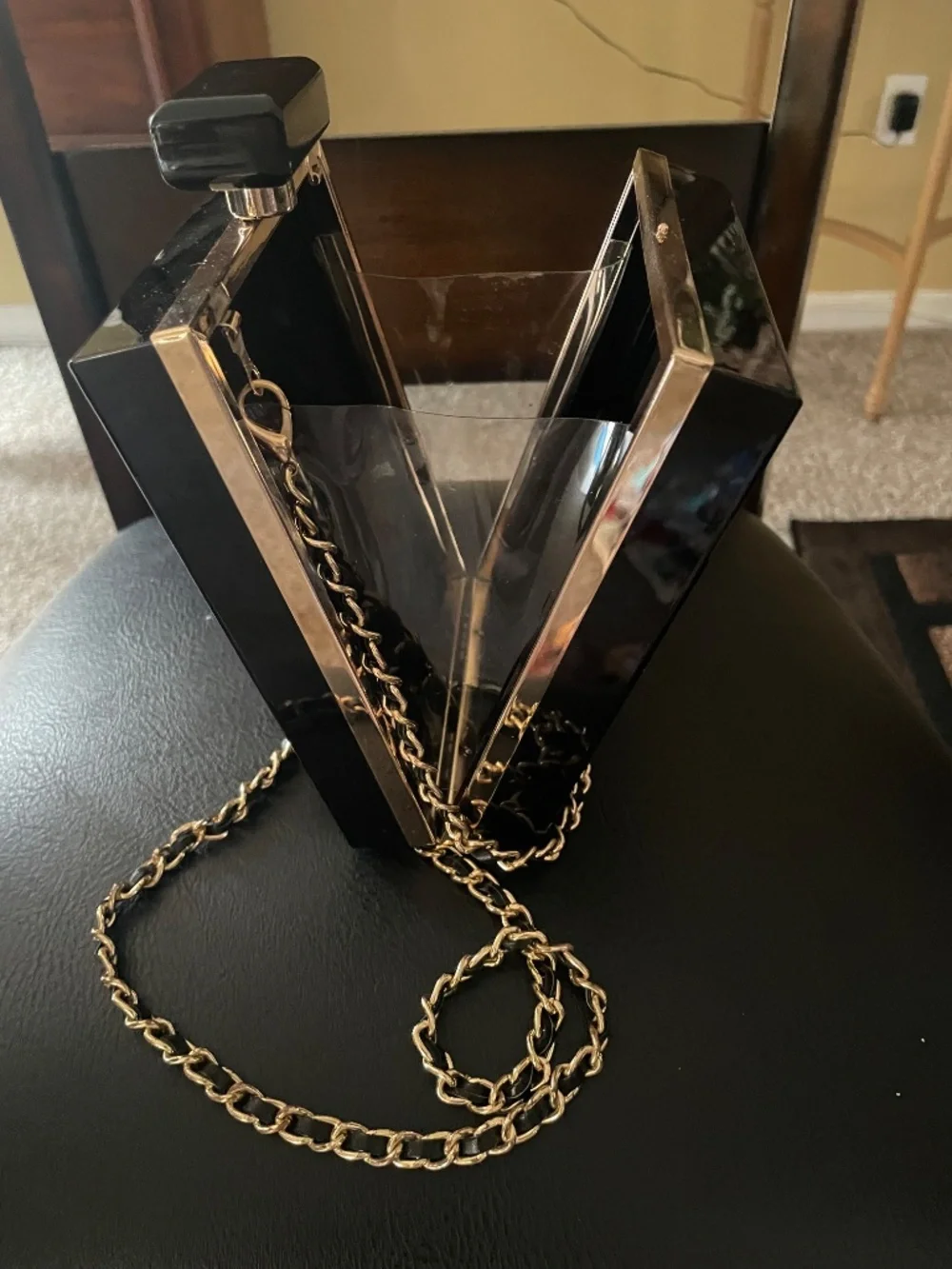 Women’s Paris clutch
